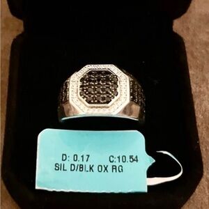 Elegant .925 Silver and Black Effy Men's Ring. Beautiful all the way around. 8.5